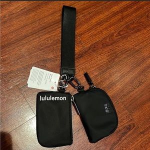 lululemon dual pouch wristlet